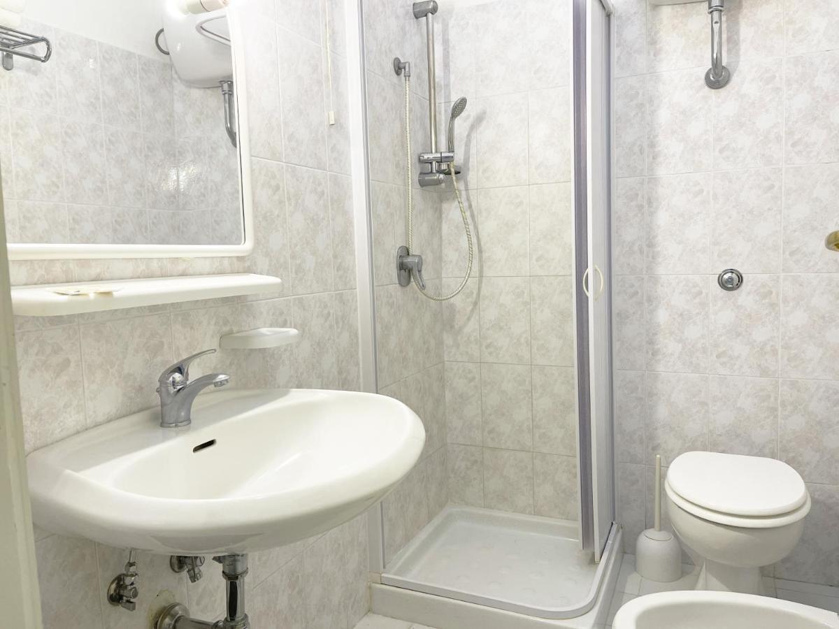 Hotel Reginella SantʼAgata sui Due Golfi Dış mekan fotoğraf