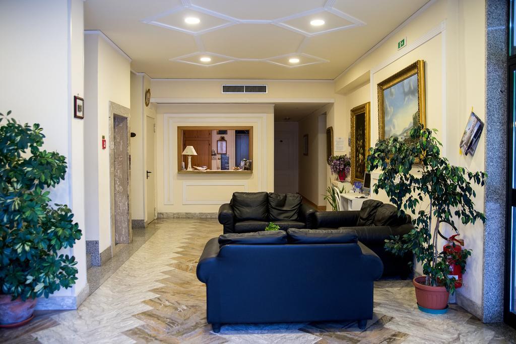 Hotel Reginella SantʼAgata sui Due Golfi Dış mekan fotoğraf